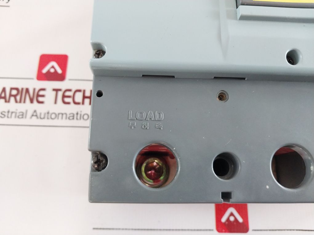 Hyundai Hisd 803 Molded Case Circuit Breaker