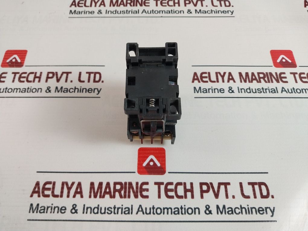 Hyundai Hmx 40 Control Relay 200V