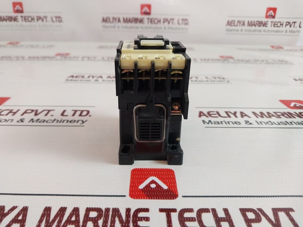 Hyundai Hmx 40 Control Relay 200V