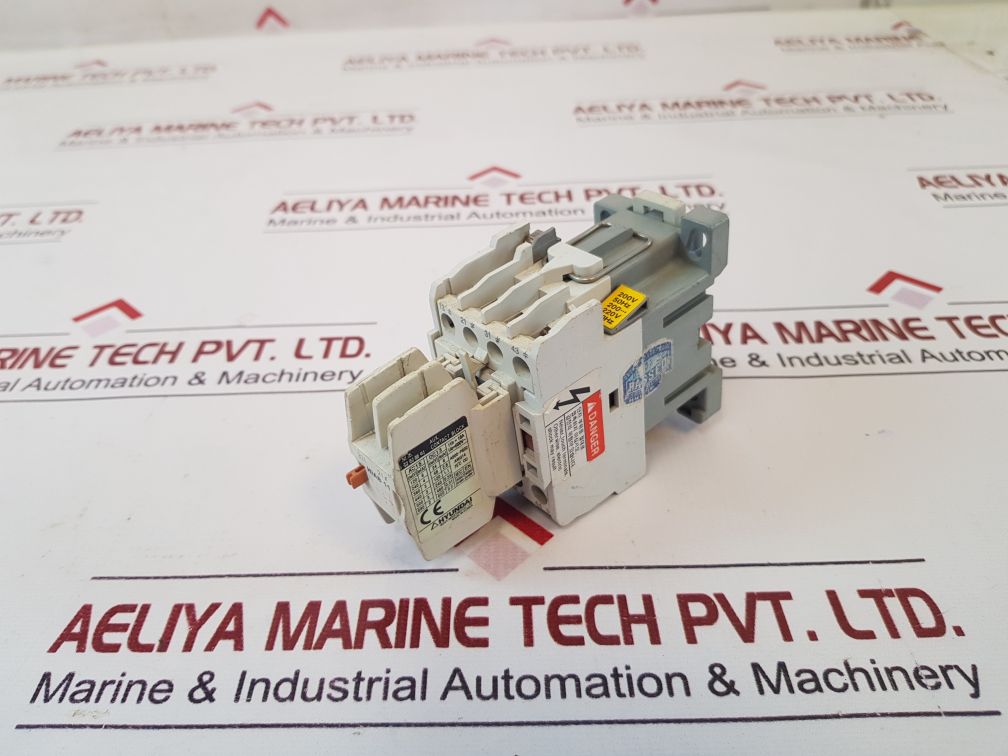 Hyundai Hmx Control Relay With Hiab 11 Aux.Contact Block