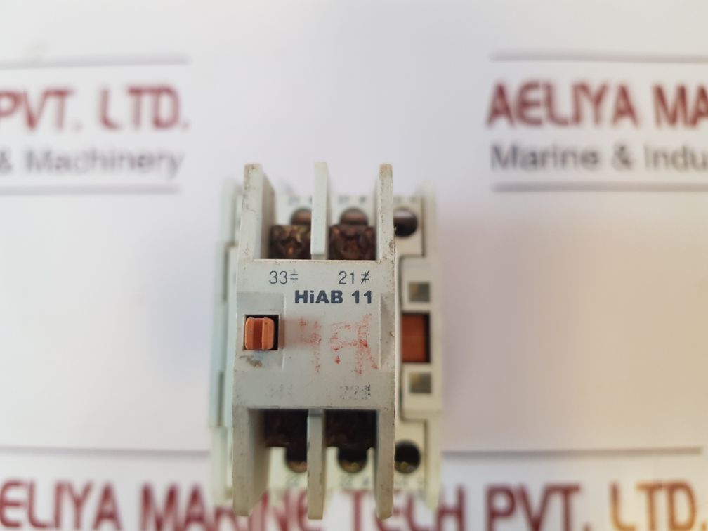 Hyundai Hmx Control Relay With Hiab 11 Aux.Contact Block