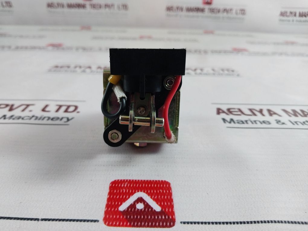 Hyundai Magnetic Hold Trigger