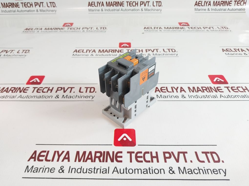 Hyundai Umc 18B Magnetic Contactor