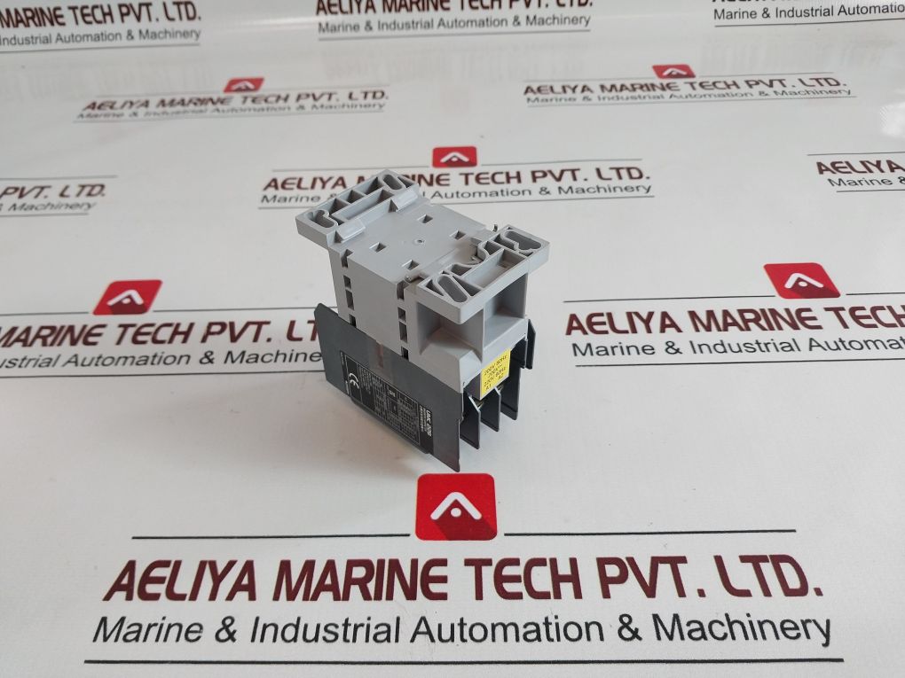Hyundai Umc 22B Magnetic Contactor 200V~
