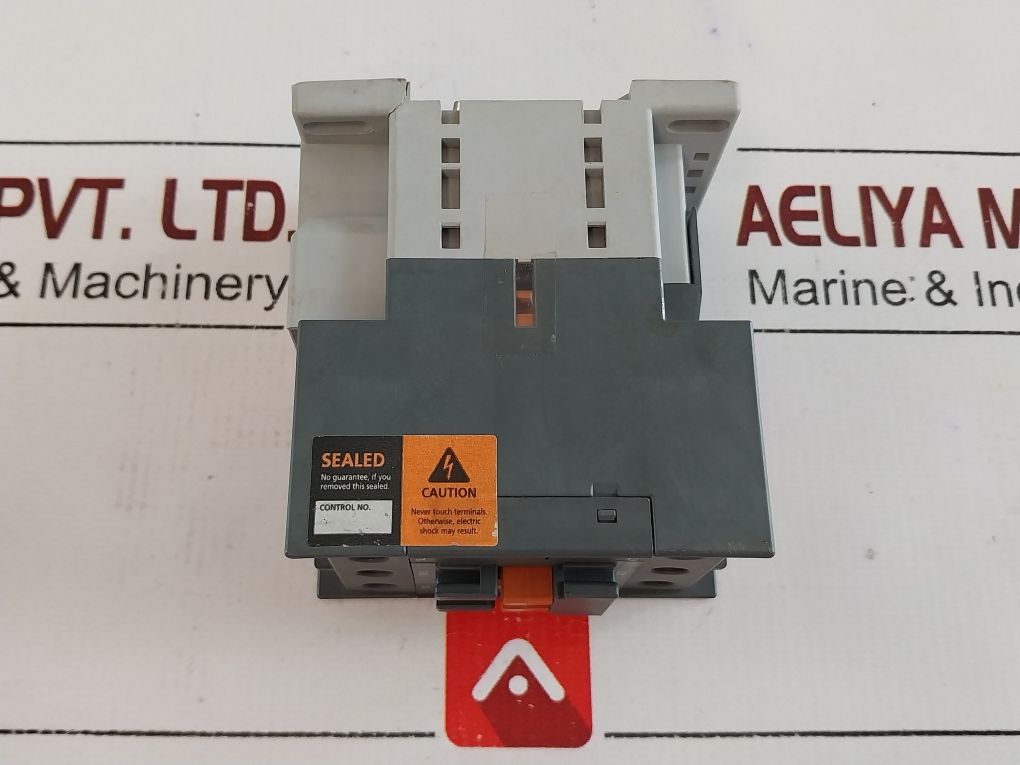 Hyundai Umc 25 Magnetic Contactor