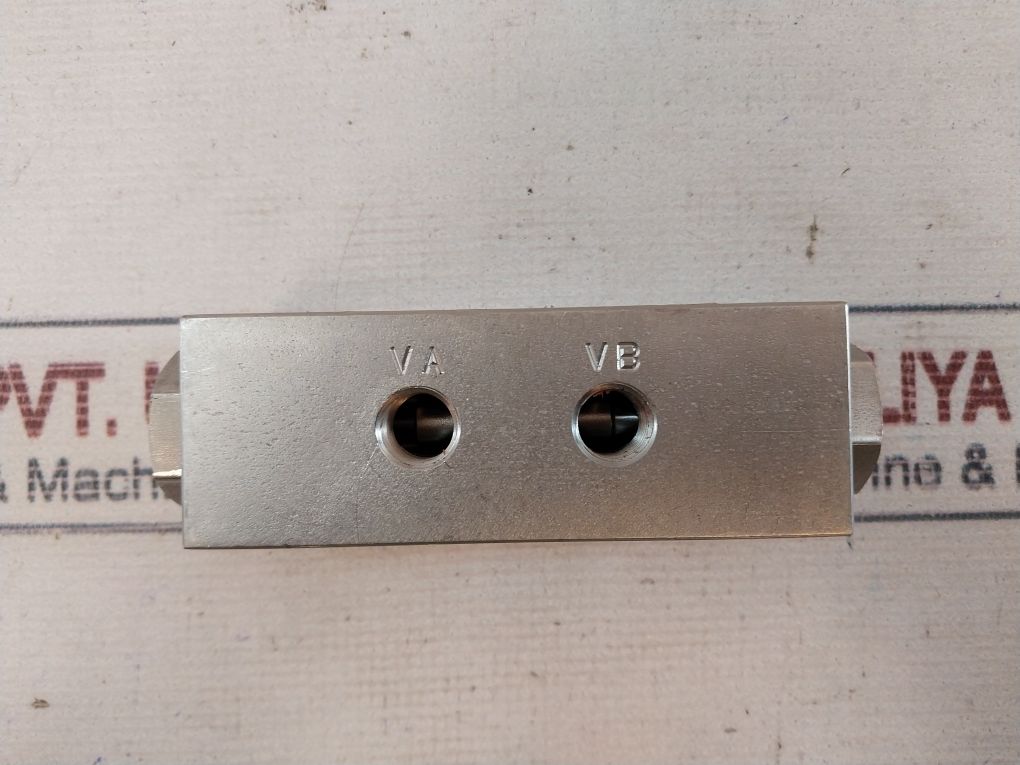 Hyvair 1931721-01 Hydraulic Valve