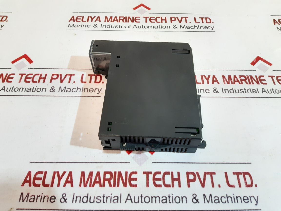 Ge fanuc ic693mdl940h output relay 2a 16 pt