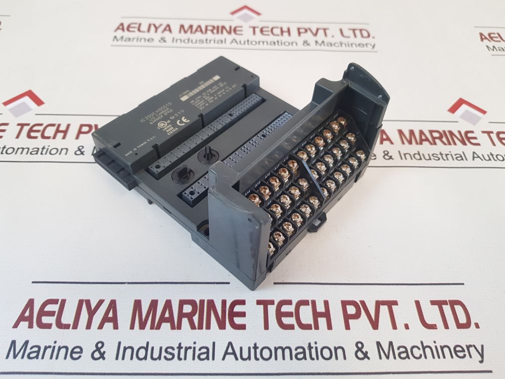 Ic 200C Hs001D I/O Carrier Barrier Style Module Base