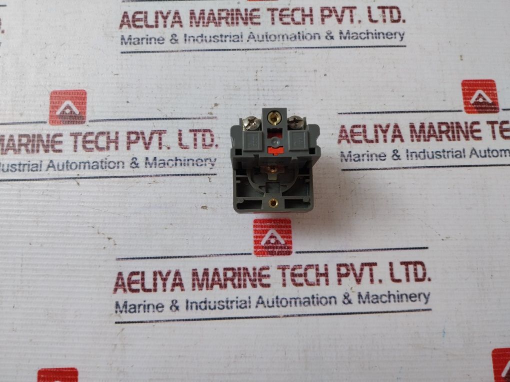 Idec Abn 10Y21N Control Unit 10A 600V