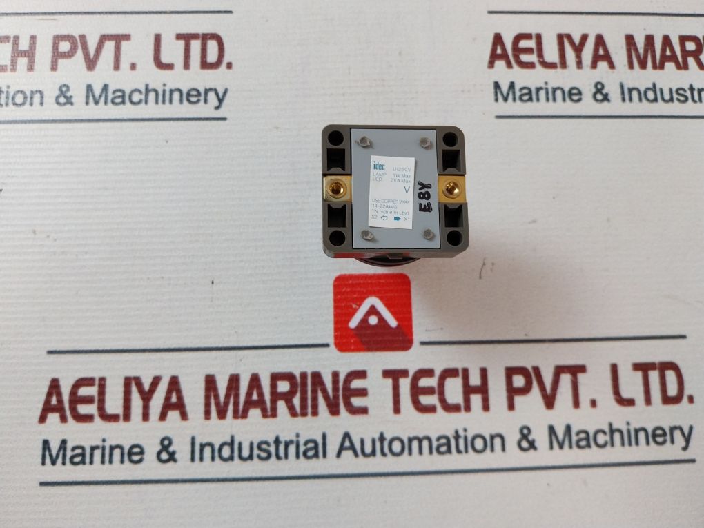 Idec Apn133W White Dome Pilot Light 250V 14-22Awg