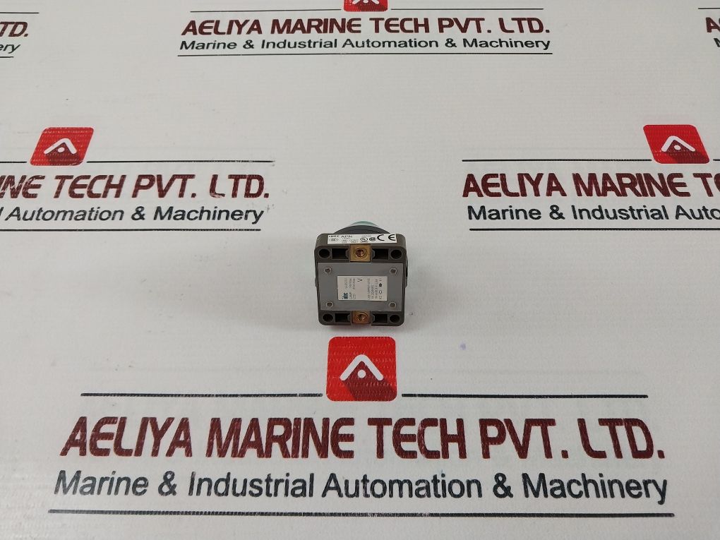 Idec Apn Pilot Light Control Unit 