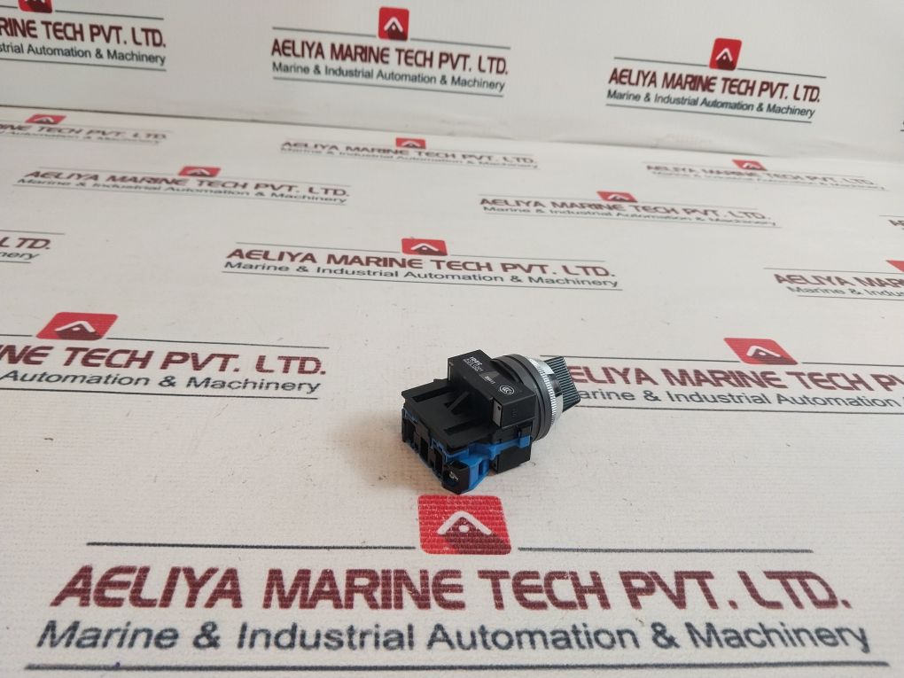 Idec Ass 0201 Selector Switch Hw-u10