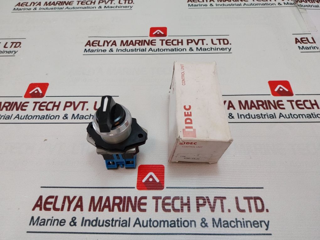 Idec Ec9D-s3L20 Selector Switch Control Unit
