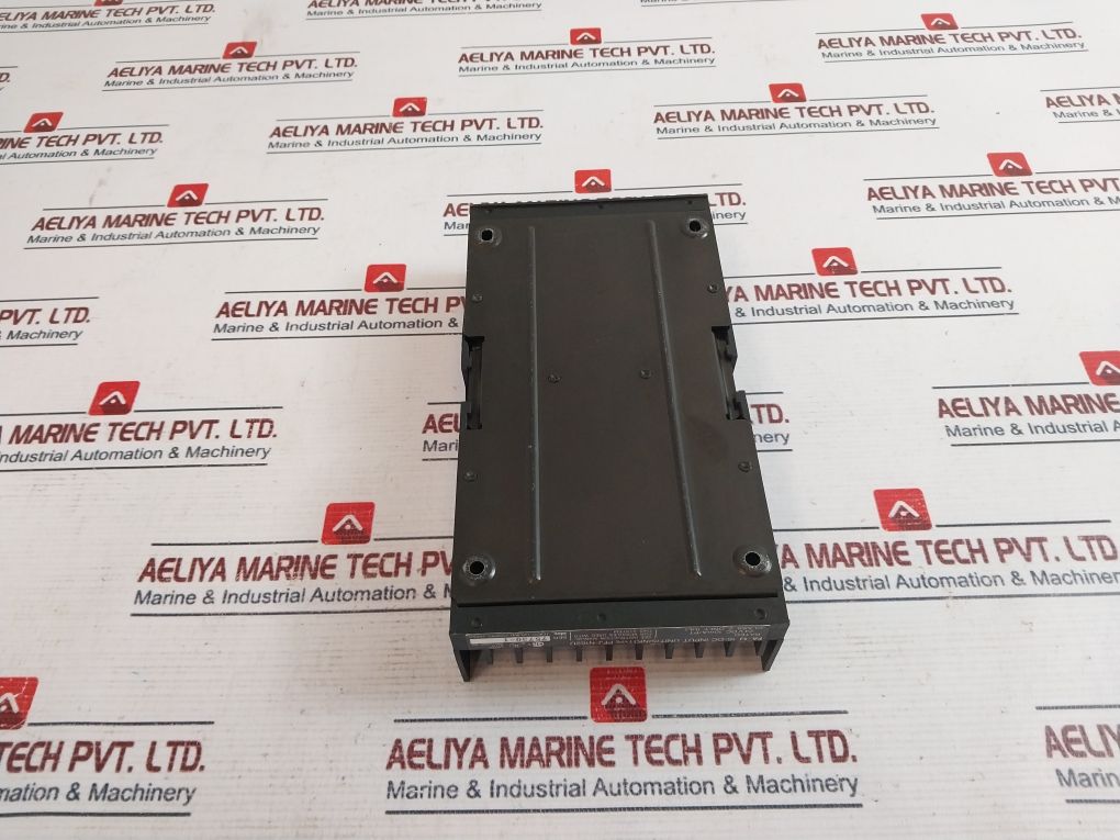 Idec Fa-1J 16- Transistor Output Unit 16-dc Input Unit 12-28 Vdc
