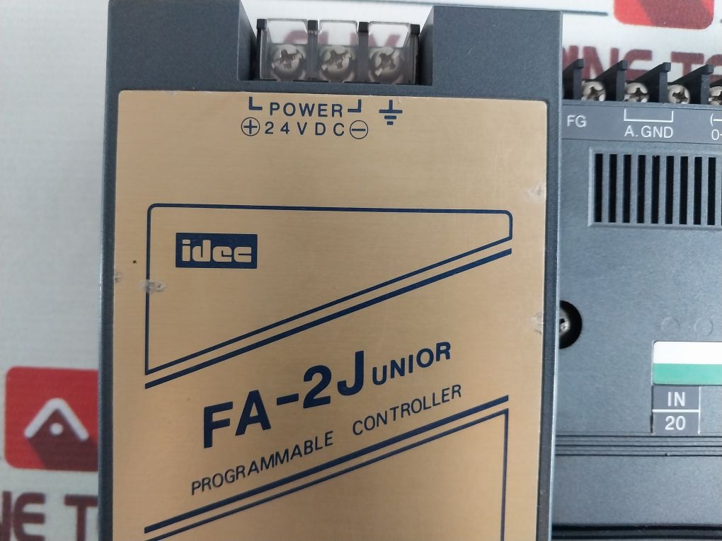Idec Fa-2 Junior Programmable Controller 12-28 Vdc 0-10A