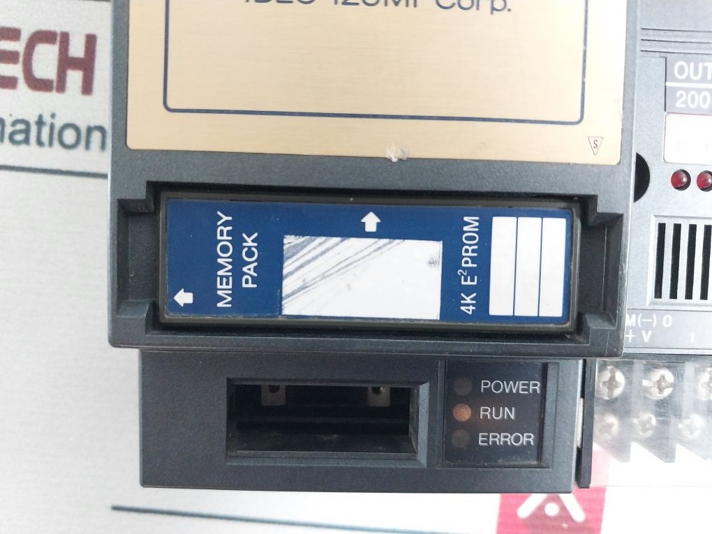 Idec Fa-2 Junior Programmable Controller 16-transistor Output Unit