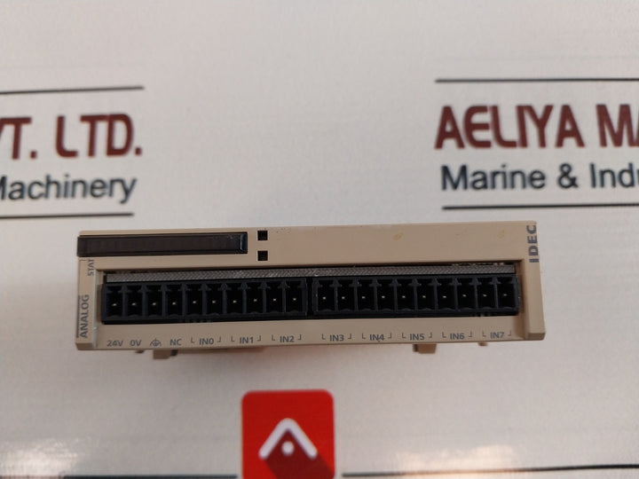 Idec Fc4A-j8C1 Programmable Logic Controller Input Module 5V Dc