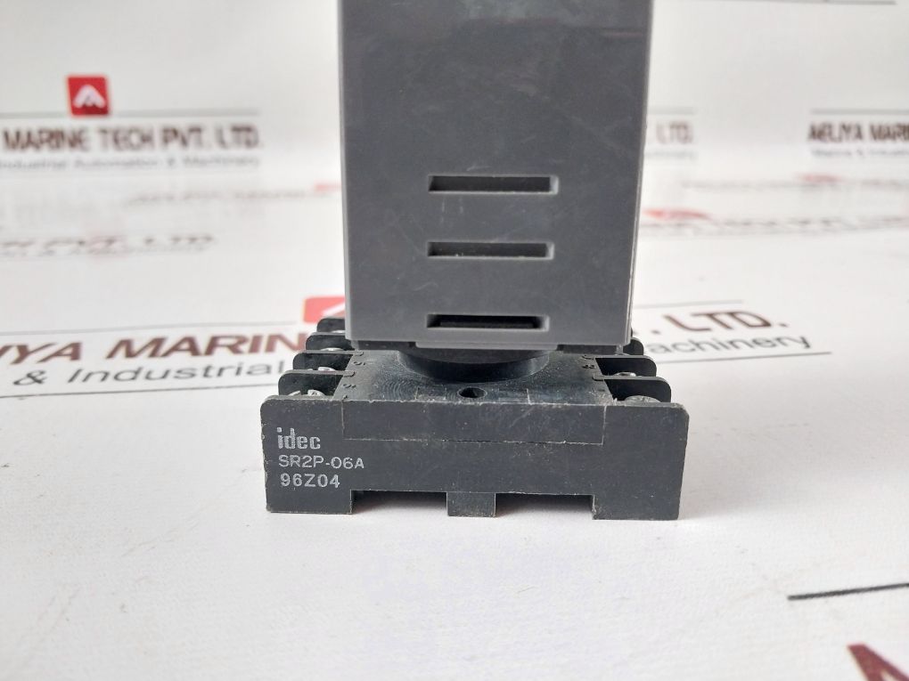 Idec Gt3A-3Ad24 Electronic Timer Free Shipping