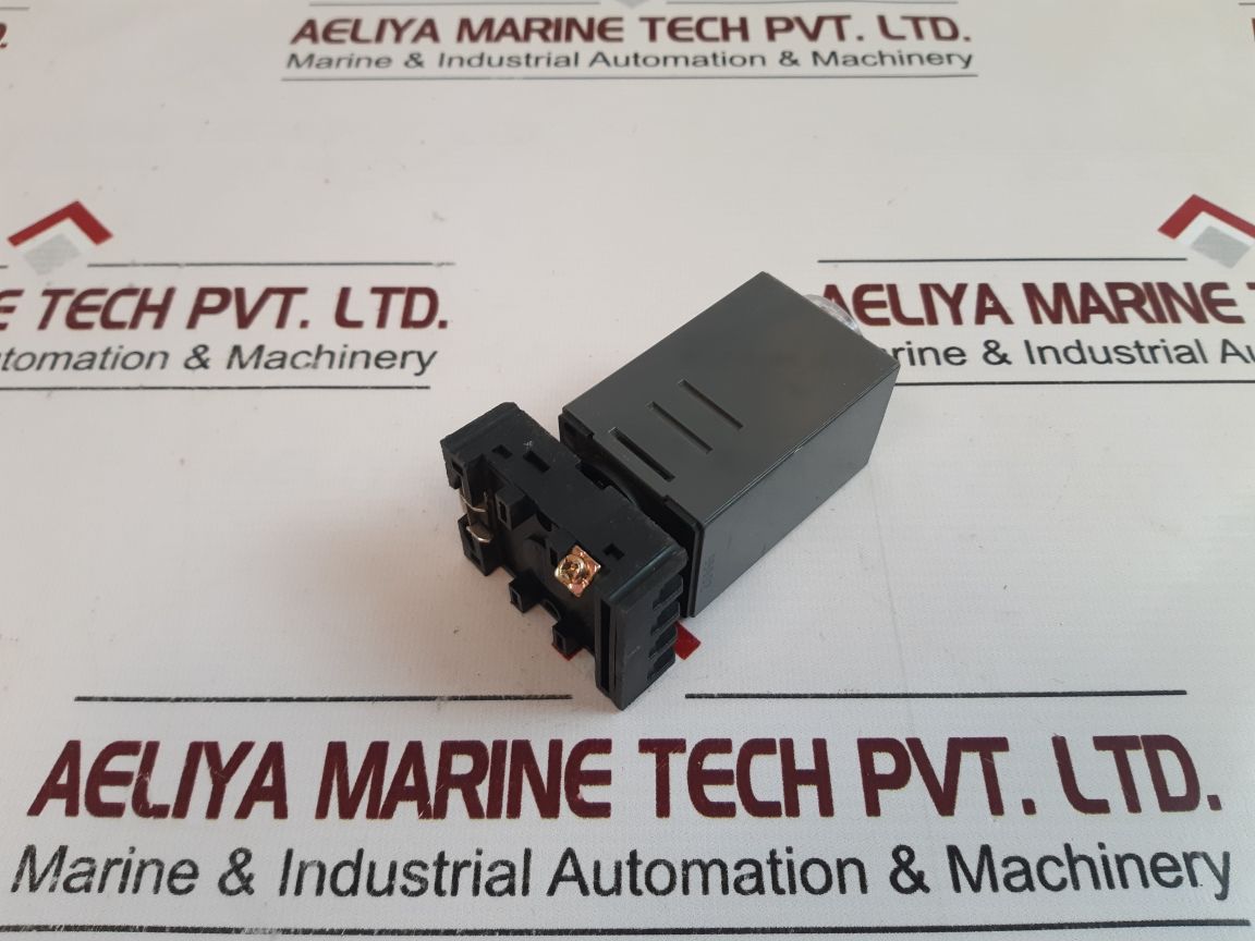 Idec Gt3A-3Af20 Electronic Timer