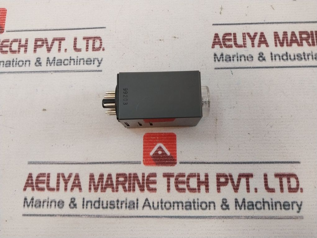 Idec Gt3A-3Af20 Electronic Timer 240Vac/24Vdc