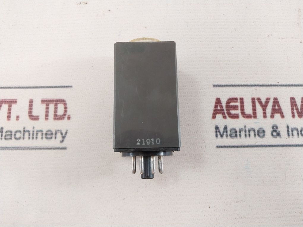 Idec Gt3F-2A100 Electronic Timer Ac100-120V 0-3