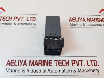 Idec Gt3F-2Ad24 Electronic Timer With Base