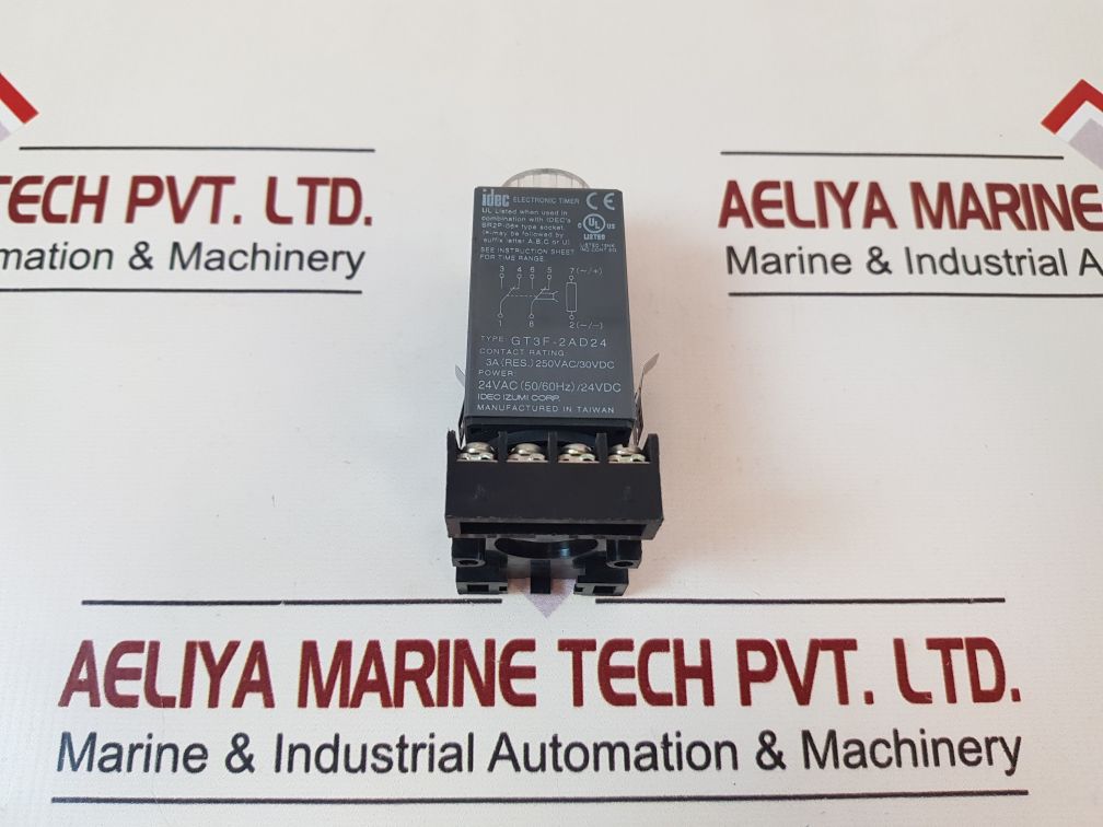 Idec Gt3F-2Ad24 Electronic Timer With Base