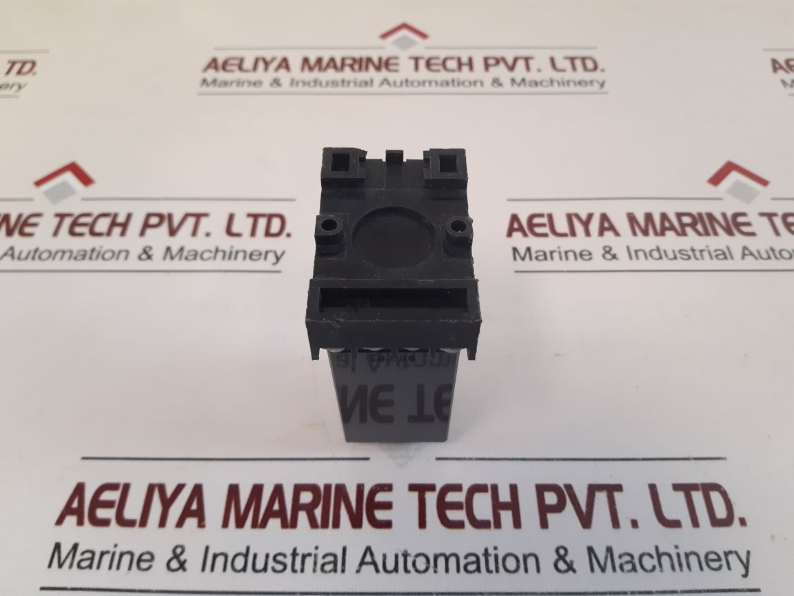 Idec Gt3F-2Af20 Electronic Timer With Base Gt3F