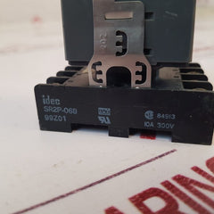 Idec Gt3W-a11Af20N Electronic Timer With Socket Base
