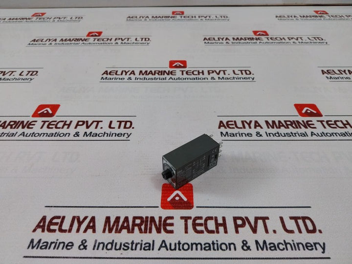 Idec Gt5Y-2Sn Electronic Timer