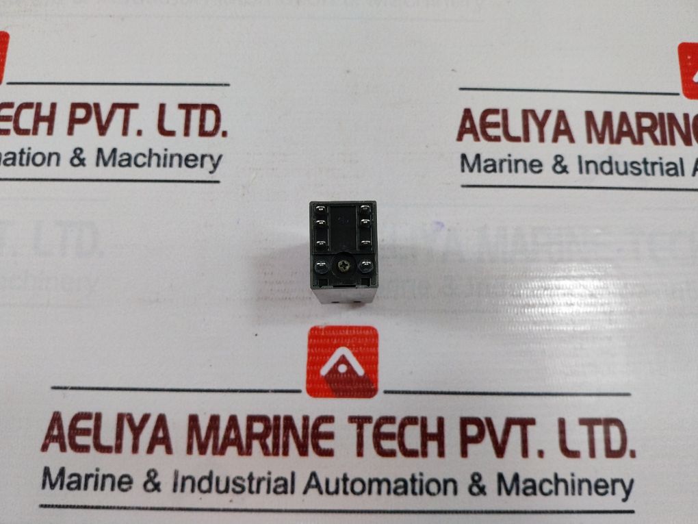 Idec Gt5Y-2Sn Electronic Timer