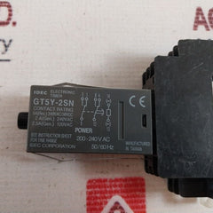 Idec Gt5Y-2Sn Electronic Timer With Socket