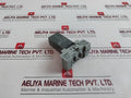 Idec Gt5Y-4Sn Electronic Timer With Base 24 Vdc