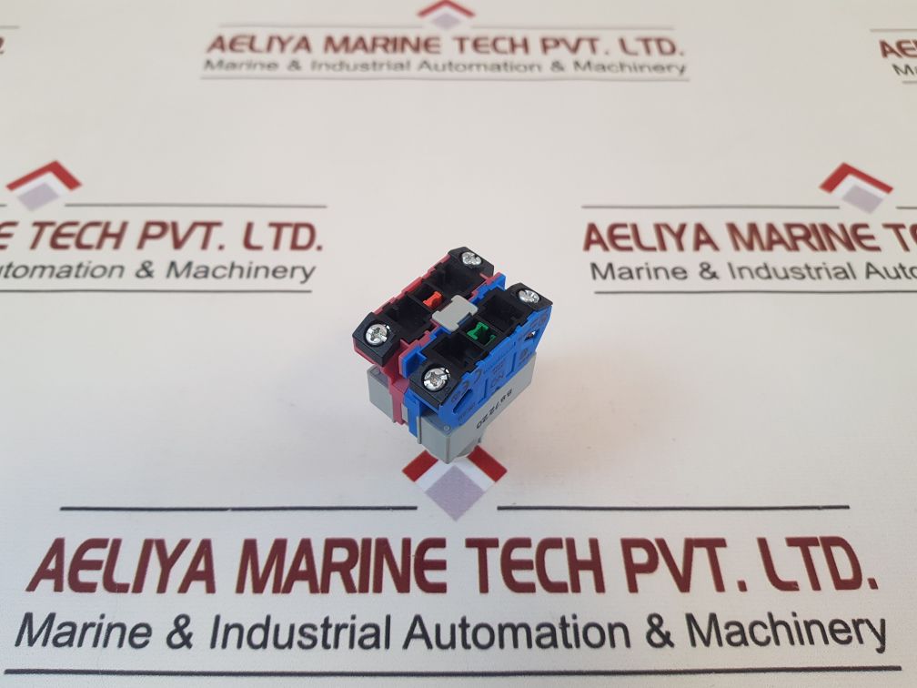 Idec Asw 0201 Selector Switch/Control Unit With Hw-g10 & Hw-g01 Contact Block