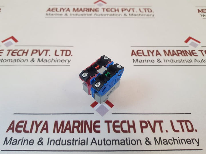 Idec Asw 0201 Selector Switch/Control Unit With Hw-g10 & Hw-g01 Contact Block