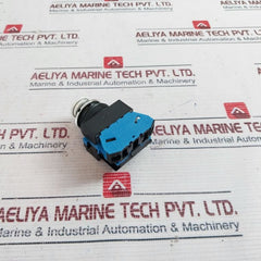 Idec Hw-u10 Push Button With Contact Block 10A 600V