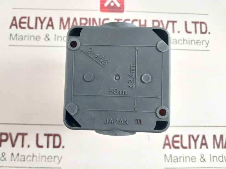 Idec Hw1X-bv401R Emergency Stop Switch