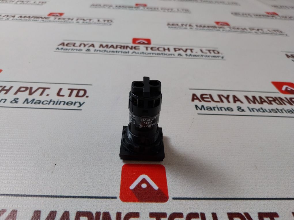 Idec Hw2P-1Fqd-g-24V Pilot Lights Switch 5-30V 1W