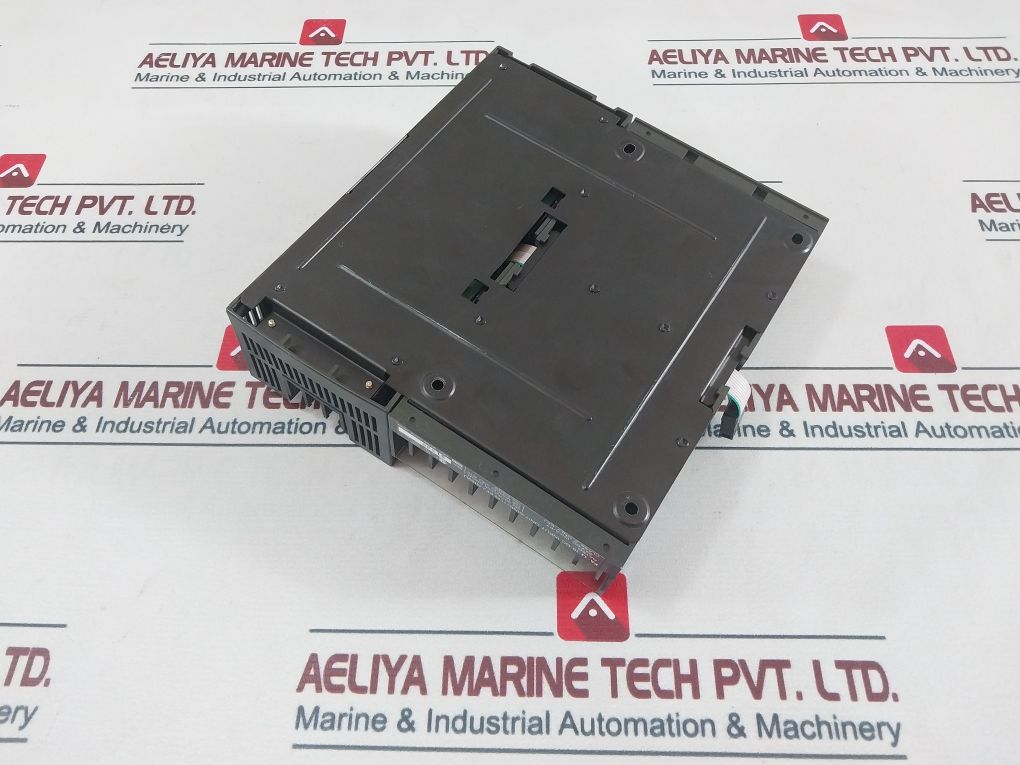 Idec Izumi Fa-2 Junior Programmable Controller Fa-1J 8-relay Output Unit