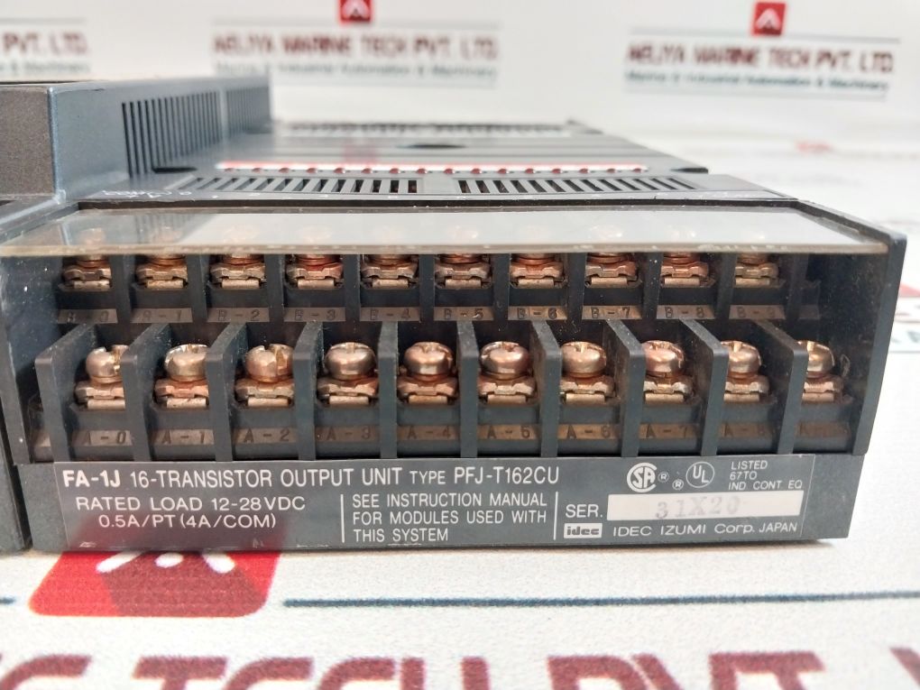 Idec Izumi Fa-2 Pfj-n162U Programmable Controller With Modules 12-28Vdc