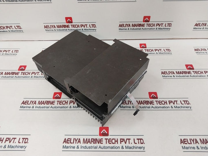 Idec Izumi Fa-2 Programmable Logic Controller 24 Vdc Output /Input Unit Pfj-dp2U
