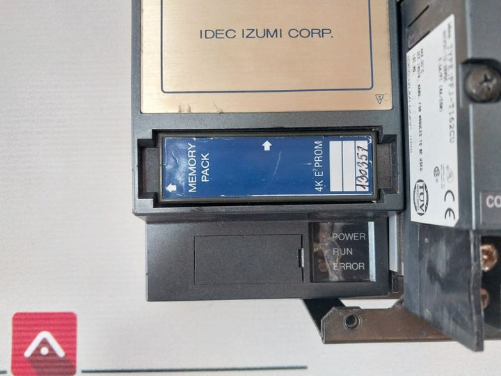 Idec Izumi Fa-2 Programmable Logic Controller 24 Vdc Output /Input Unit Pfj-dp2U