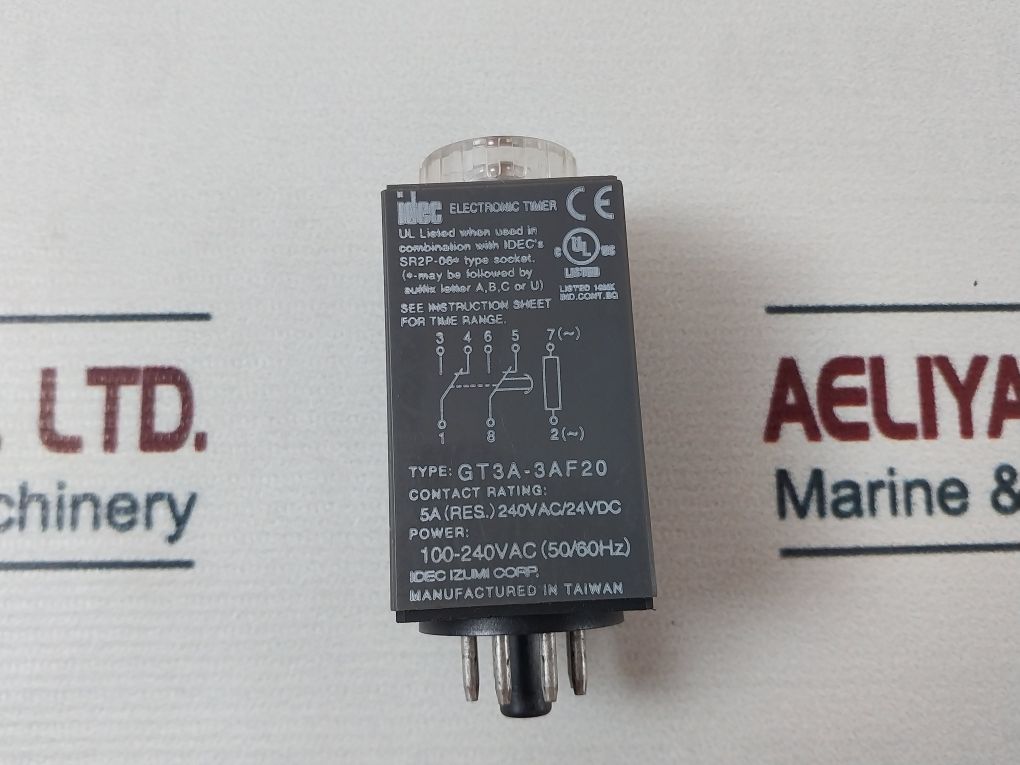 Idec Izumi Gt3A-3Af20 Electronic Timer 5A 240 Vac