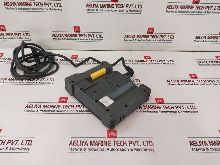 Idec Izumi Hg2R-sb62Yh-mk1175 Cc-pendant Interface