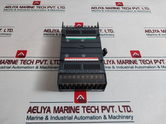Idec Izumi Pfj-n162U Plc Relay Input Output Unit 12-28 Vdc