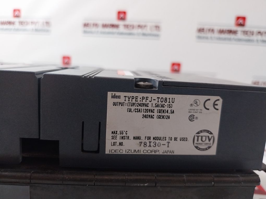 Idec Izumi Pfj-ps1Dcu Expansion Power Supply Unit