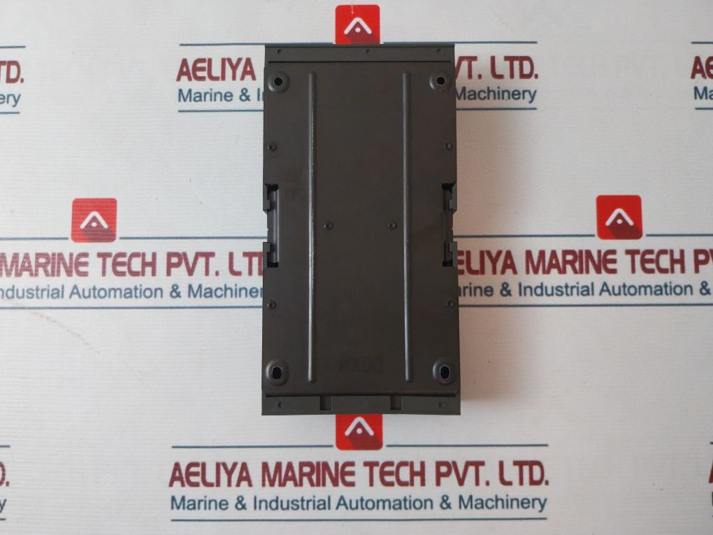 Idec Izumi Pfj-t081U 8-relay Output Unit 220 Vac 5A