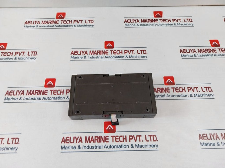 Idec Izumi Pfj-n162U Plc Relay Input Output Unit 12-28Vdc