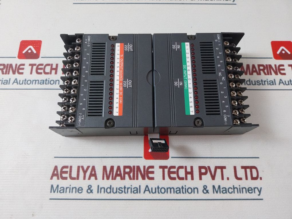 Idec Izumi Pfj-t162Cu 16-transistor Output Unit