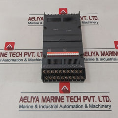 Idec Izumi Pfj-t162Cu 16-transistor Output Unit 12-28 Vdc